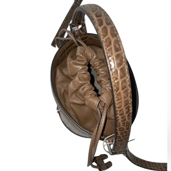 MICHAEL KORS COLLECTION Audrey Medium Croc Embossed Leather Bucket Bag NWT - Picture 4 of 6